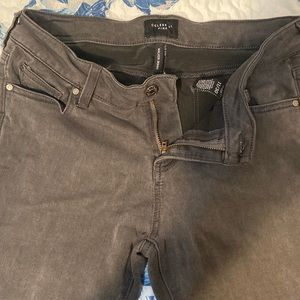 Celebrity Pink. Super stretch 11/30